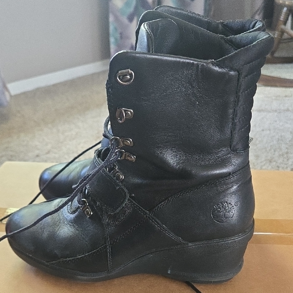 Timberland Women's Black Leather Lace-Up Boots